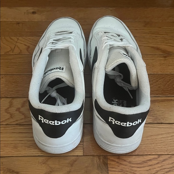Reebok Classic White and Black Shoes - Picture 3 of 6